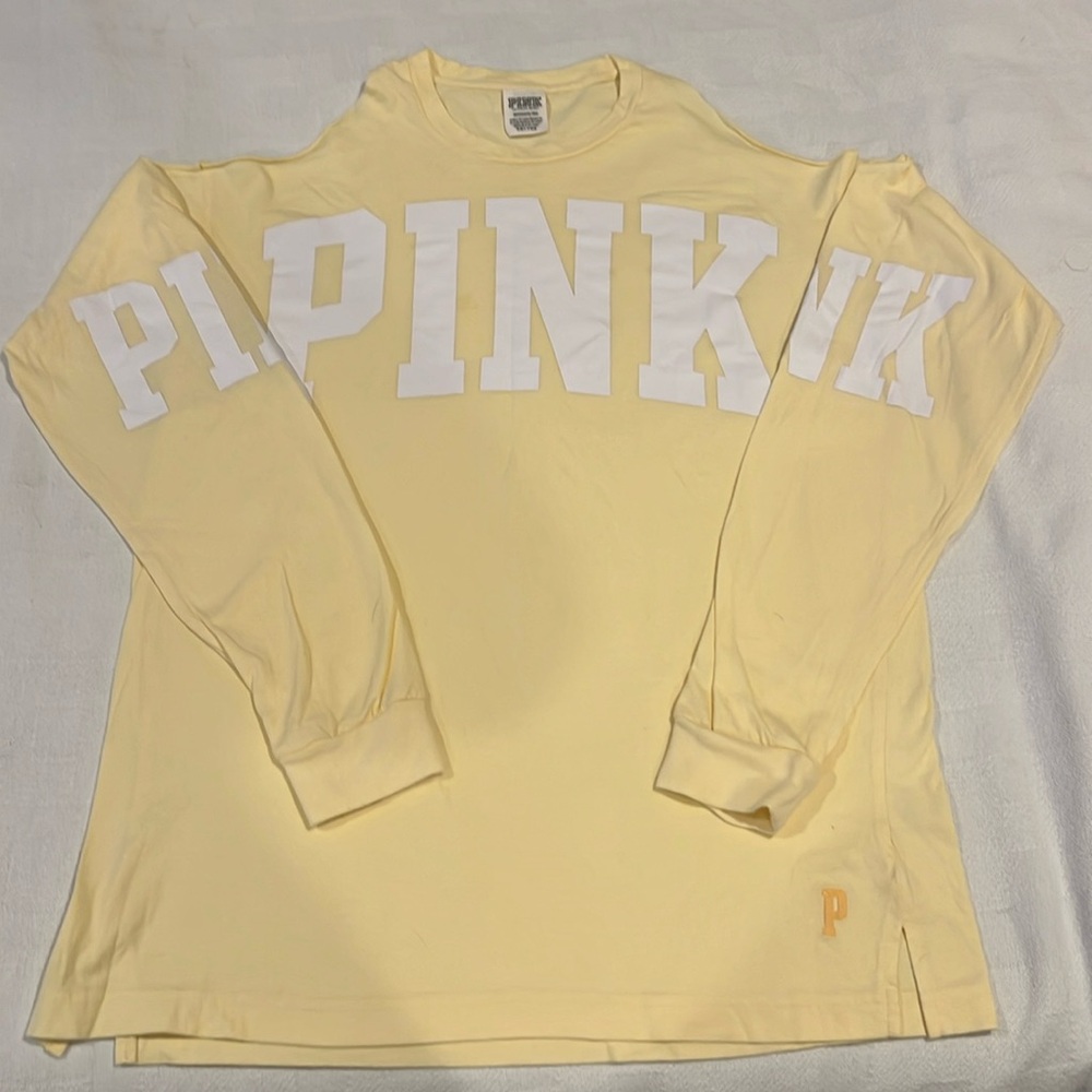 Victoria secret tee *open shoulders*